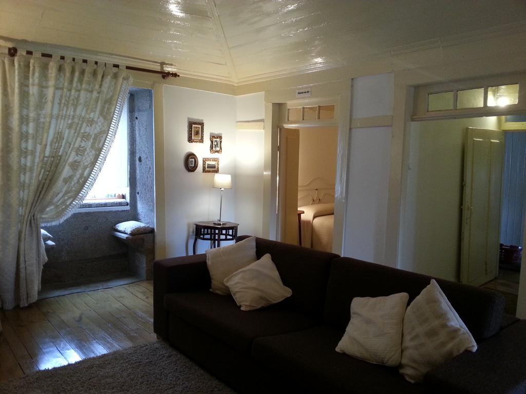 O Ze Ja Dormiu Aqui Villa Celeiros Cameră foto