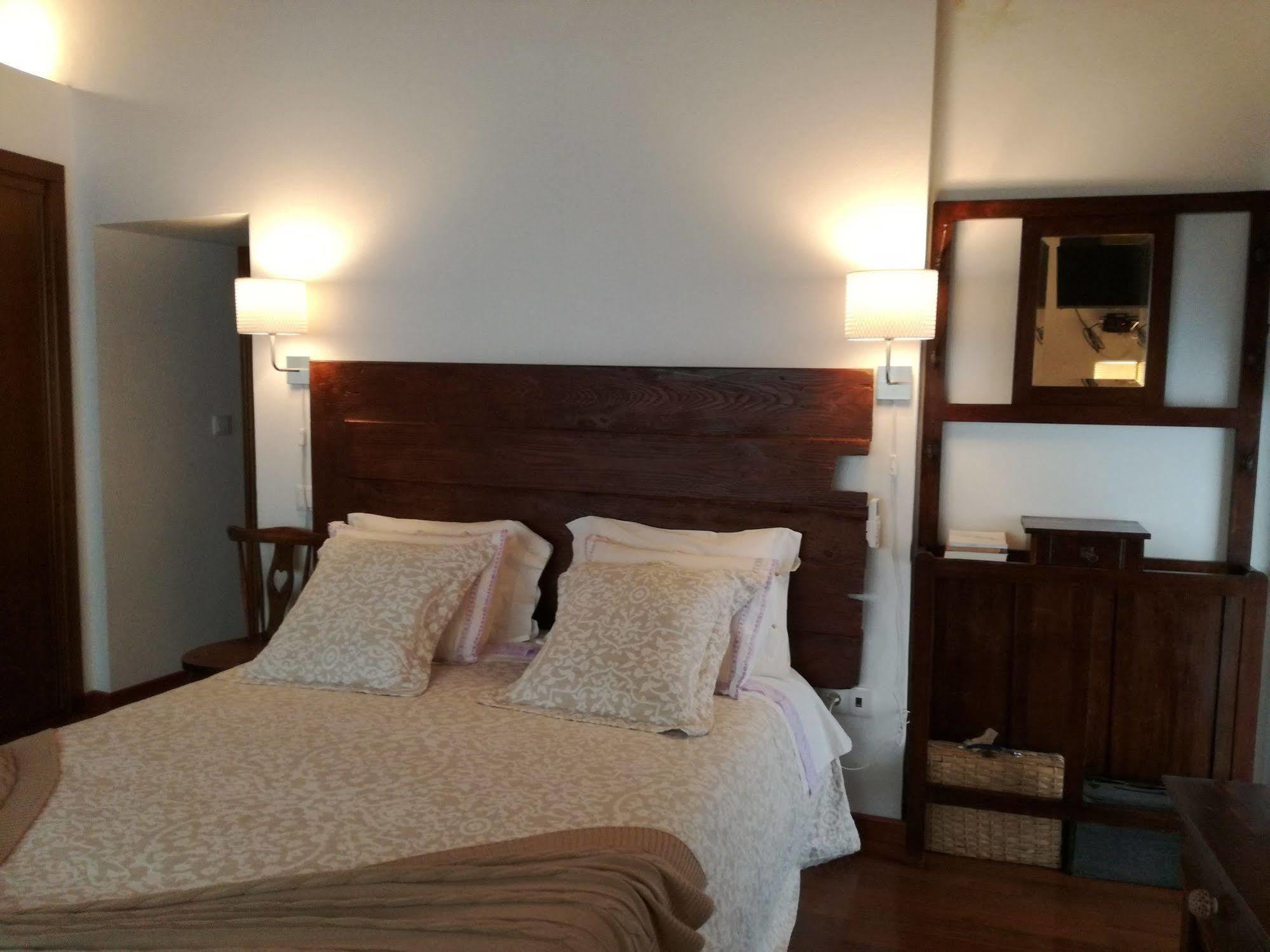 O Ze Ja Dormiu Aqui Villa Celeiros Exterior foto